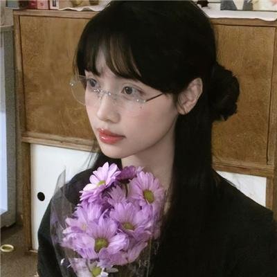 幕后女英雄